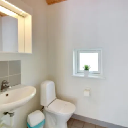 Verner - 500m From The Sea By Interhome Feriehus Hasle